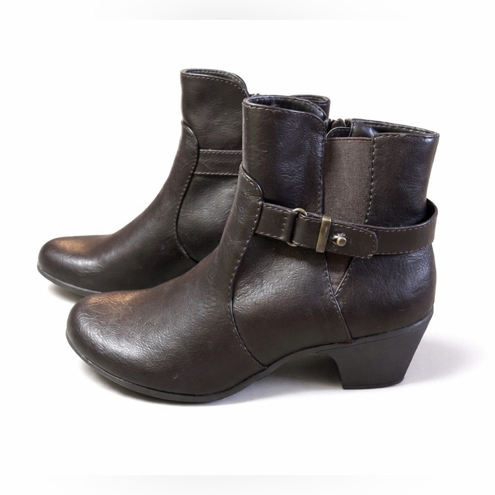 Croft & Barrow Brown Faux Leather Ankle Boots Booties Size 7.5